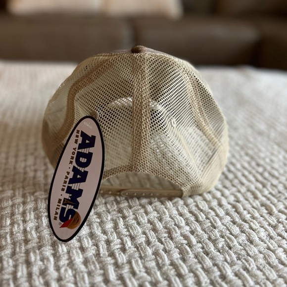 Hat - Picture 5 of 6